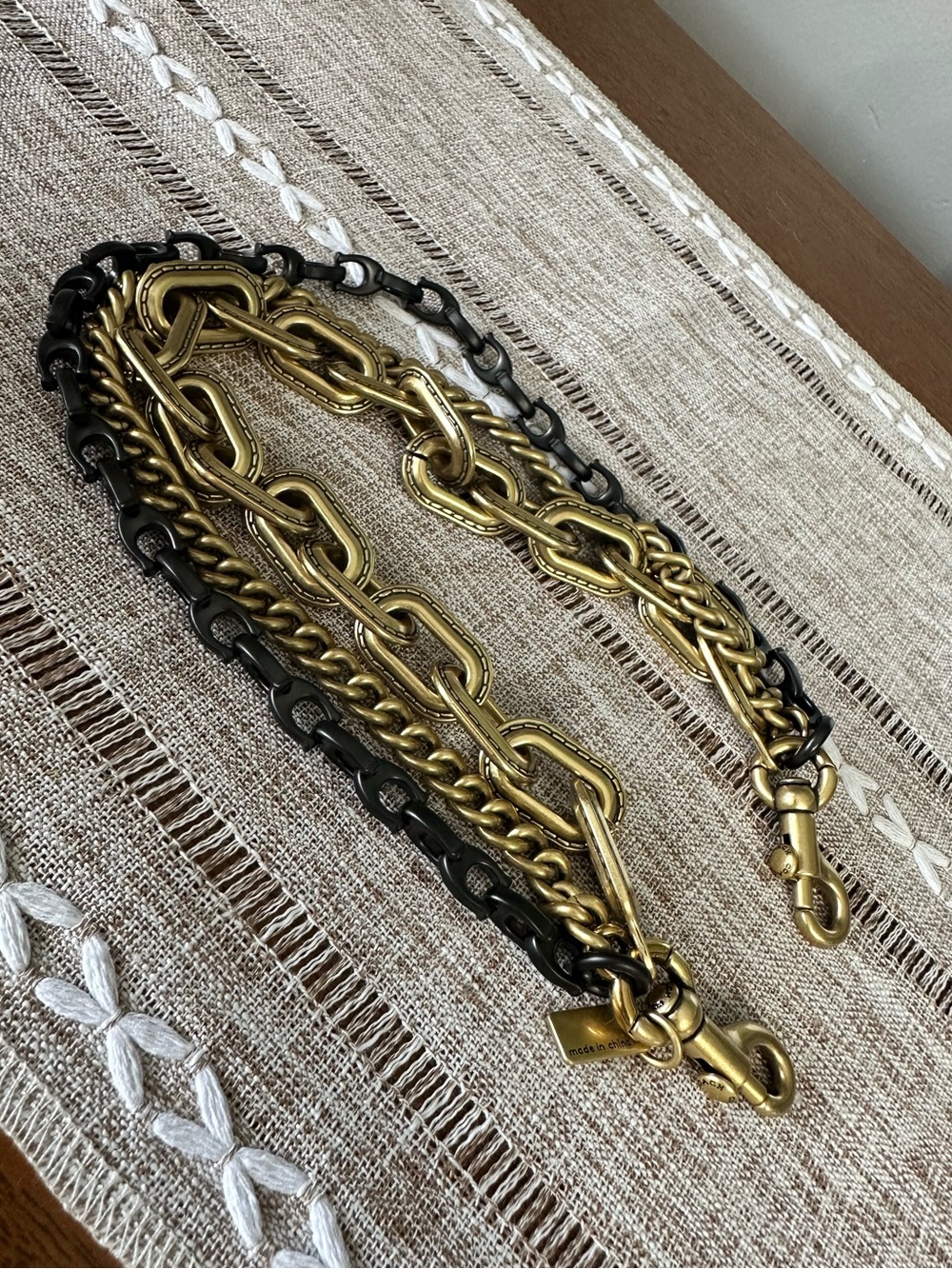 Coach Triple Chain - Brass